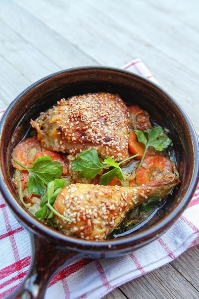 КУРИЦА В КУЖУТЕ И ДИЖОНСКОЙ ГОРЧИЦЕ