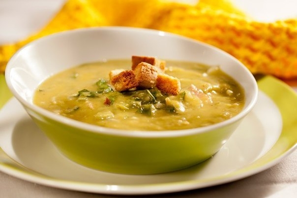 Португальская кухня - Гороховый суп-пюре с оливками