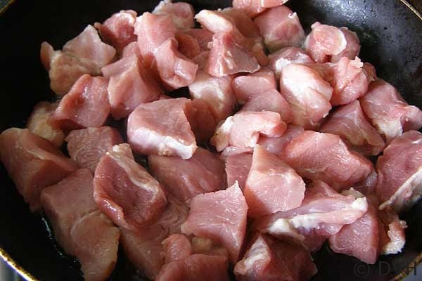 Схема разруба туши говядины. Тушим свиную вырезку. Тушим свиную вырезку. Свиная вырезка как нарезать. Тушим свиную вырезку.