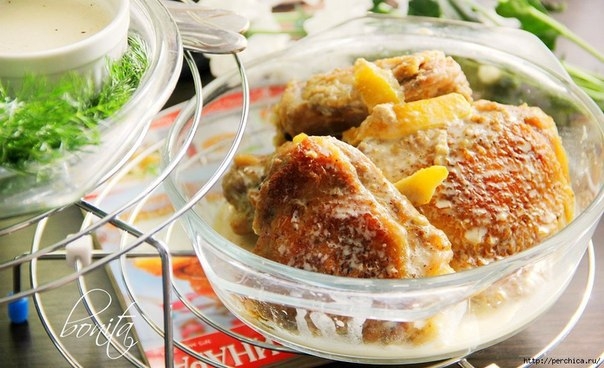 Курица на молоке с корицей и цедрой лимона