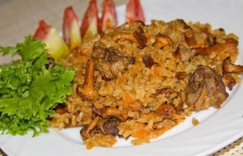 Плов с мясом и лисичками Плов с мясом и лисичками