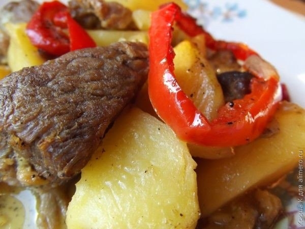 Болгарский мясной гювеч Болгарский мясной гювеч