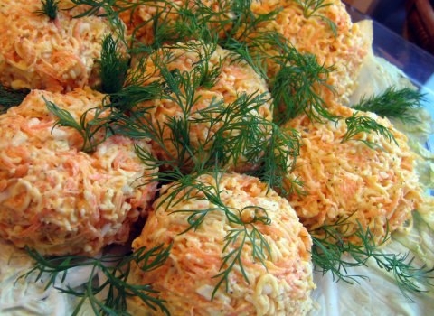 Салат "морковные гнездышки"