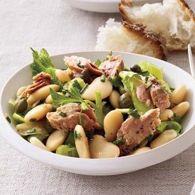 Салат с курицей и белой фасолью Салат с курицей и белой фасолью
