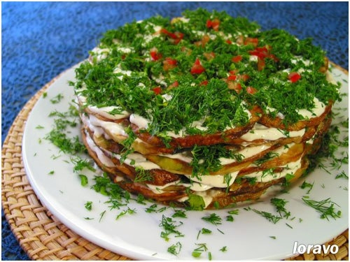 Жаренные кабачки под чесночным соусом Жаренные кабачки под чесночным соусом