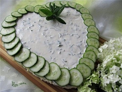 Сырный террин с огурцами