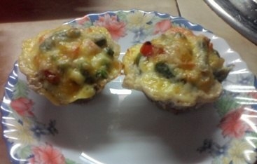 Мясные кексики с овощами"
