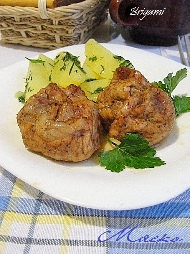 Сочные мешочки из свинины