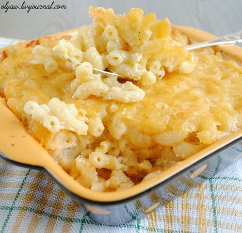 МАКАРОНЫ С СЫРОМ И БЕЛЫМ СОУСОМ МАКАРОНЫ С СЫРОМ И БЕЛЫМ СОУСОМ
