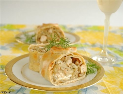 Штрудель с курицей, грибами и сыром Штрудель с курицей, грибами и сыром
