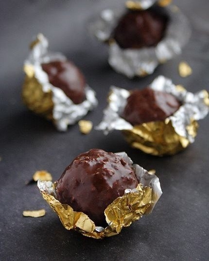 Конфетки "Ferrero Rocher" дома Конфетки "Ferrero Rocher" дома