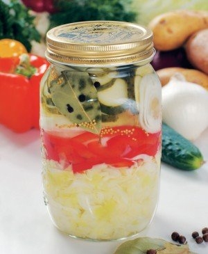 МАРИНОВАННАЯ КАПУСТА С ОГУРЦАМИ