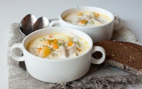 Куриный суп-пюре с рисом и фисташками Куриный суп-пюре с рисом и фисташками
