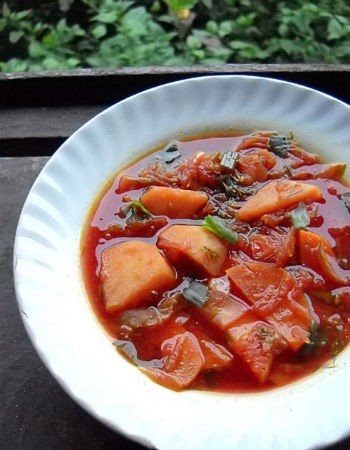 Борщ с грибами и курицей Борщ с грибами и курицей