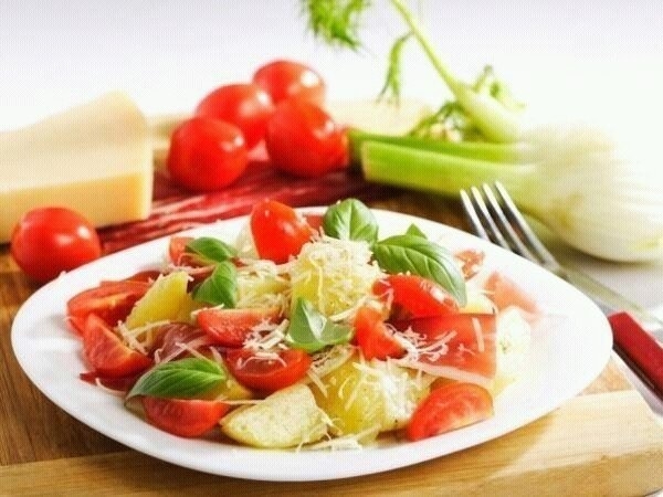 Сытный и легкий картофельный салат