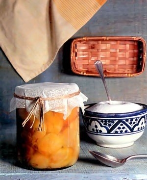 Компот из алычи