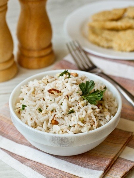 РИС С ГРЕЦКИМИ ОРЕХАМИ РИС С ГРЕЦКИМИ ОРЕХАМИ