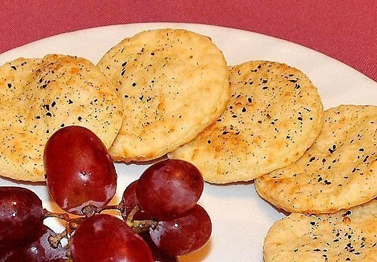 КРЕКЕРЫ СЫРНЫЕ