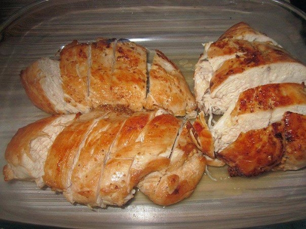 Эта сочная грудка готовится в мгновение ока! Всего 5 минут &mdash; и вкуснейшее блюдо на столе.