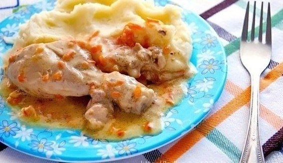 Курочка в молочно-сметанном соусе - рецепт для детей!