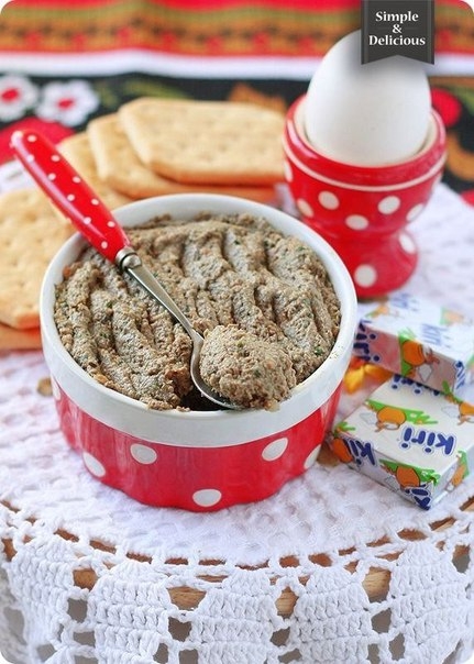 Диетический паштет из куриной печени с грибами и овощами Диетический паштет из куриной печени с грибами и овощами