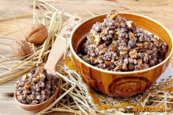 Кутья &laquo;богатая&raquo; из пшеницы с маком, медом и изюмом