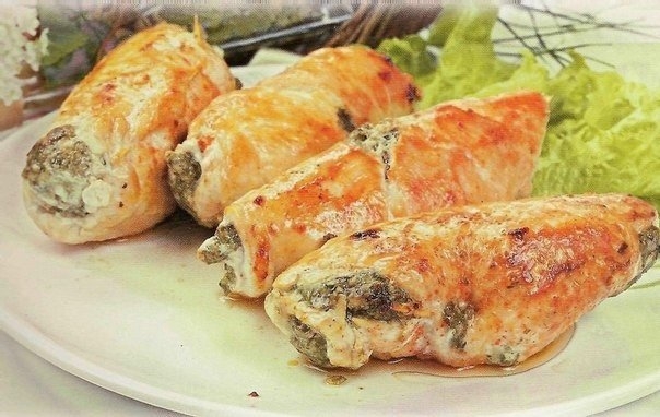 Рулетики из куриного филе со шпинатом