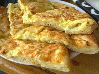 Лаваш тонкий с сыром