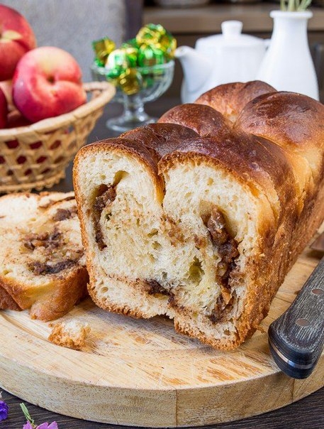БУЛКА С АРАХИСОМ И ШОКОЛАДОМ