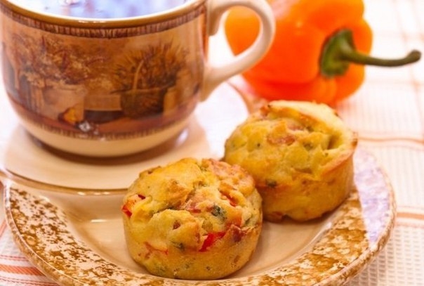 Маффины с беконом и болгарским перцем