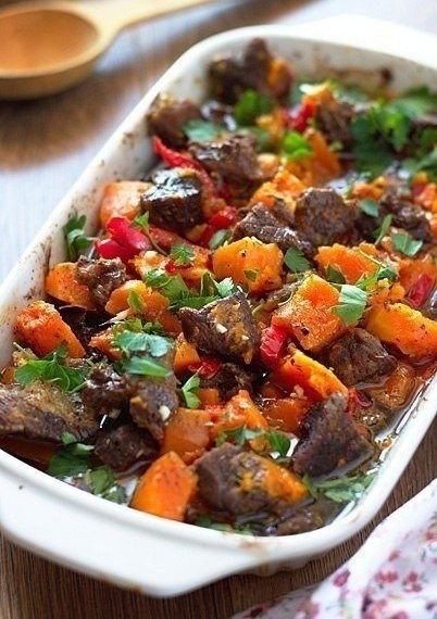 Мясо, запеченное с тыквой