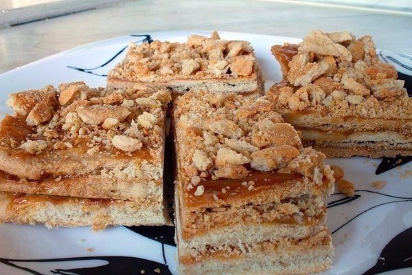 Пирожное с варёной сгущёнкой