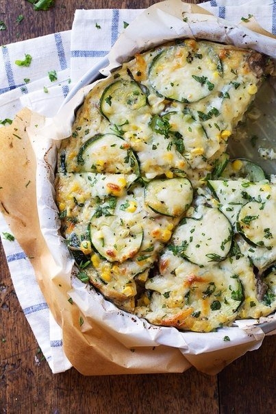 Пирог с цуккини и кукурузой