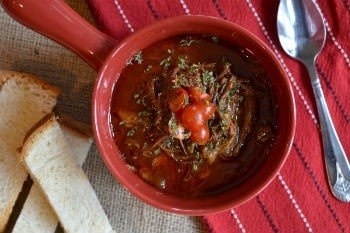 Борщ из бараньих ребрышек