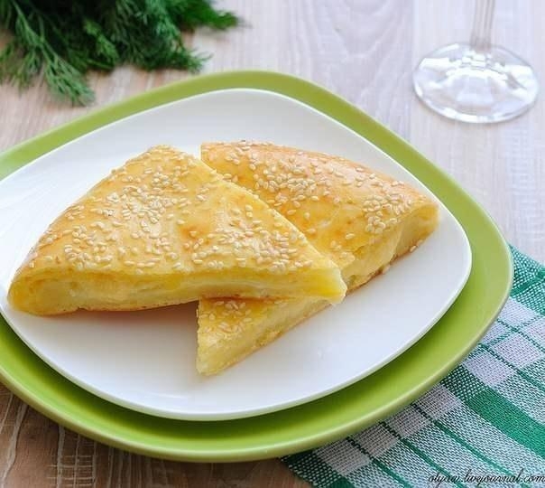 "Сырные лепешки"