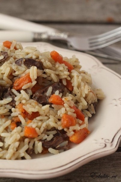 Плов с куриными сердечками