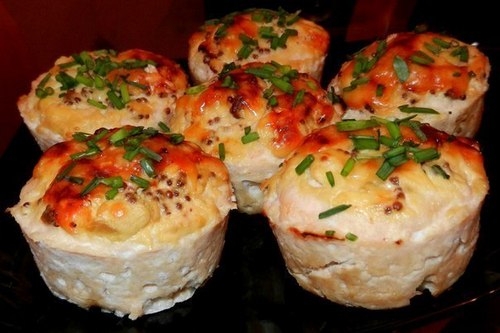 Куриные котлеты с яблоком под сыром