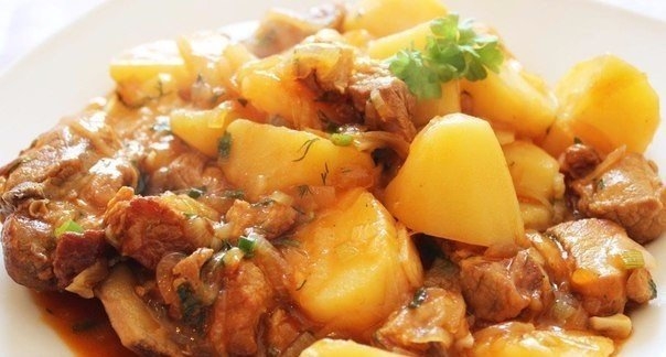 МЯСО С КАРТОФЕЛЕМ: 7 РЕЦЕПТОВ