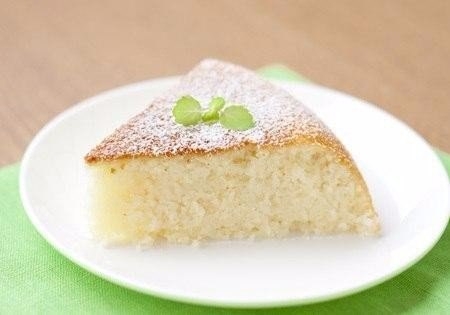 Манник на кефире в мультиварке