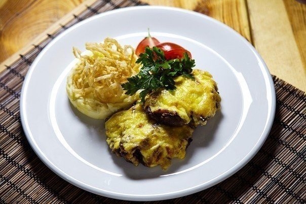 Мясо по-домашнему: просто и сытно