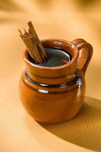 Сладкий черный кофе по‑мексикански (Cafe de Olla)