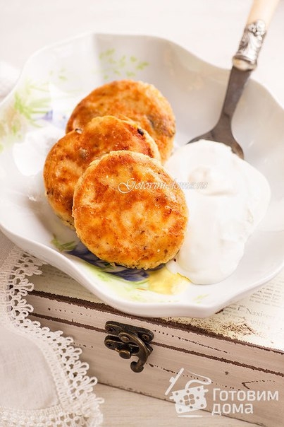 Сырники с овсяными хлопьями Сырники с овсяными хлопьями