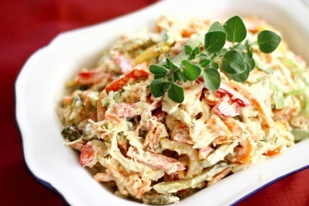 ТОП-10 ВКУСНЫХ САЛАТОВ С ГРИБАМИ ТОП-10 ВКУСНЫХ САЛАТОВ С ГРИБАМИ