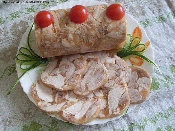 КУРИНЫЙ РУЛЕТИК В БУТЫЛКЕ