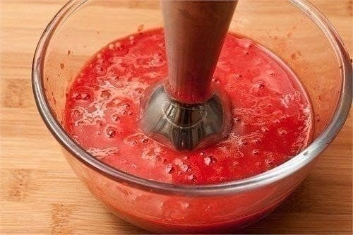 ПРОСТОЙ КЛУБНИЧНЫЙ "РАХАТ-ЛУКУМ" ПРОСТОЙ КЛУБНИЧНЫЙ "РАХАТ-ЛУКУМ"