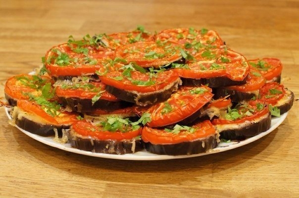 БАКЛАЖАНЫ КРУЖОЧКАМИ С ПОМИДОРАМИ И СЫРОМ! БАКЛАЖАНЫ КРУЖОЧКАМИ С ПОМИДОРАМИ И СЫРОМ!