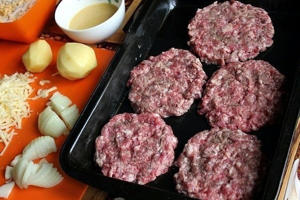 СТОЖКИ-БЛЮДО ИЗ МЯСНОГО ФАРША