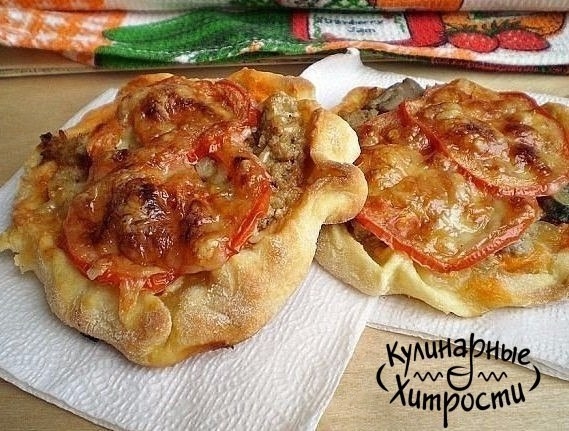 МИНИ-ПИЦЦЫ С ФАРШЕМ И ГРИБАМИ