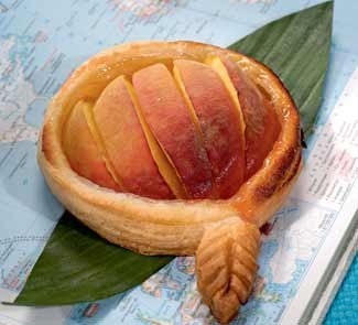 Пирожки с персиками