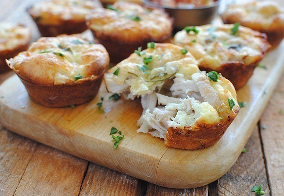 Куриные мафины с сыром Куриный мафин с сыром отличная закуска, которая готовится за 40-45 минут. Выг
